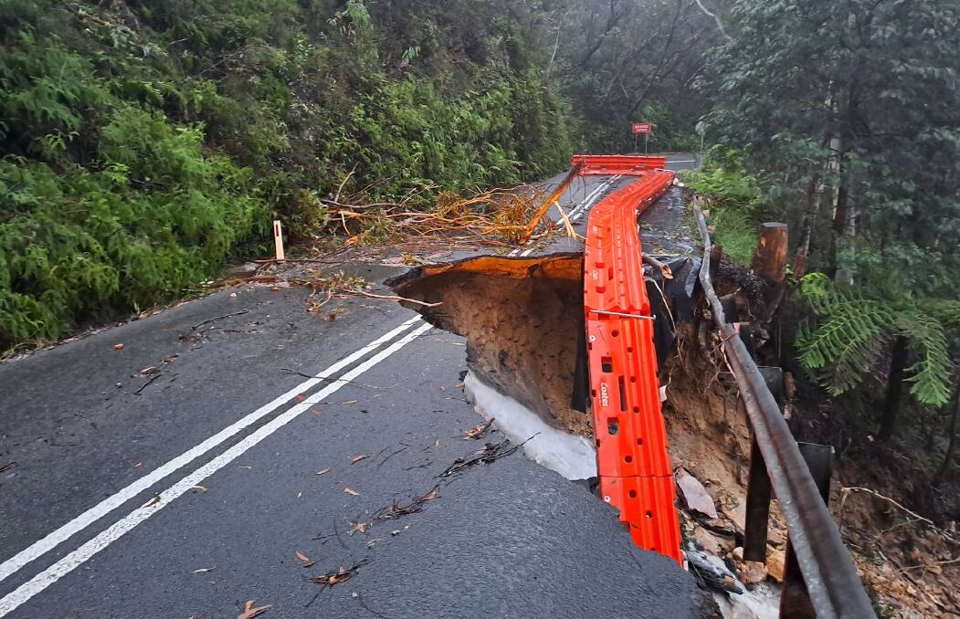 A landslide on Megalong Road in the Blue Mountains. Picture from Blue Mountains City Council Facebook.
