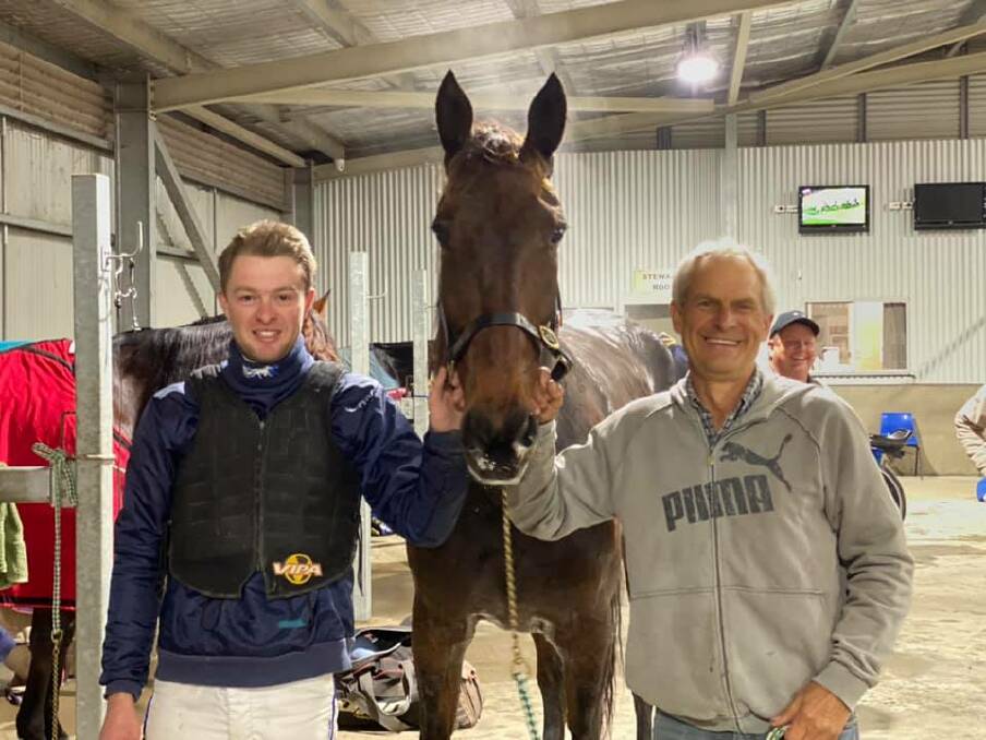 STAR VETERAN: Tom Pay drove 12-year-old Beetson to victory for Peter Trevor-Jones on Wednesday night at the Bathurst Paceway. Photo: AMY REES