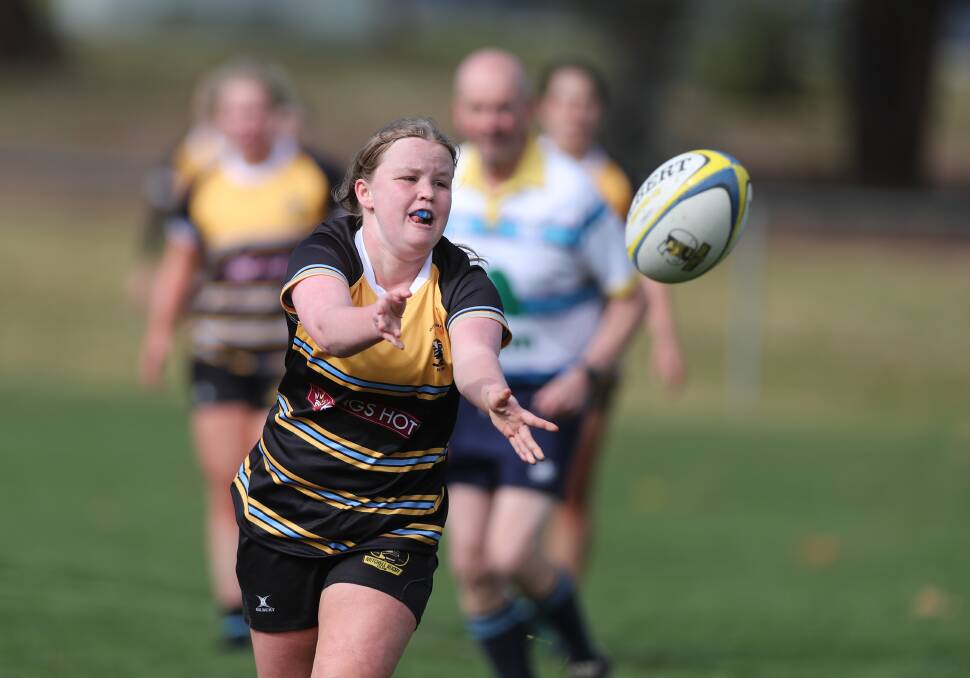 CREATIVE: Steph Doyle was amongst the try scorers and also had a number of assists as CSU beat Wellington 78-5. Photo: PHIL BLATCH