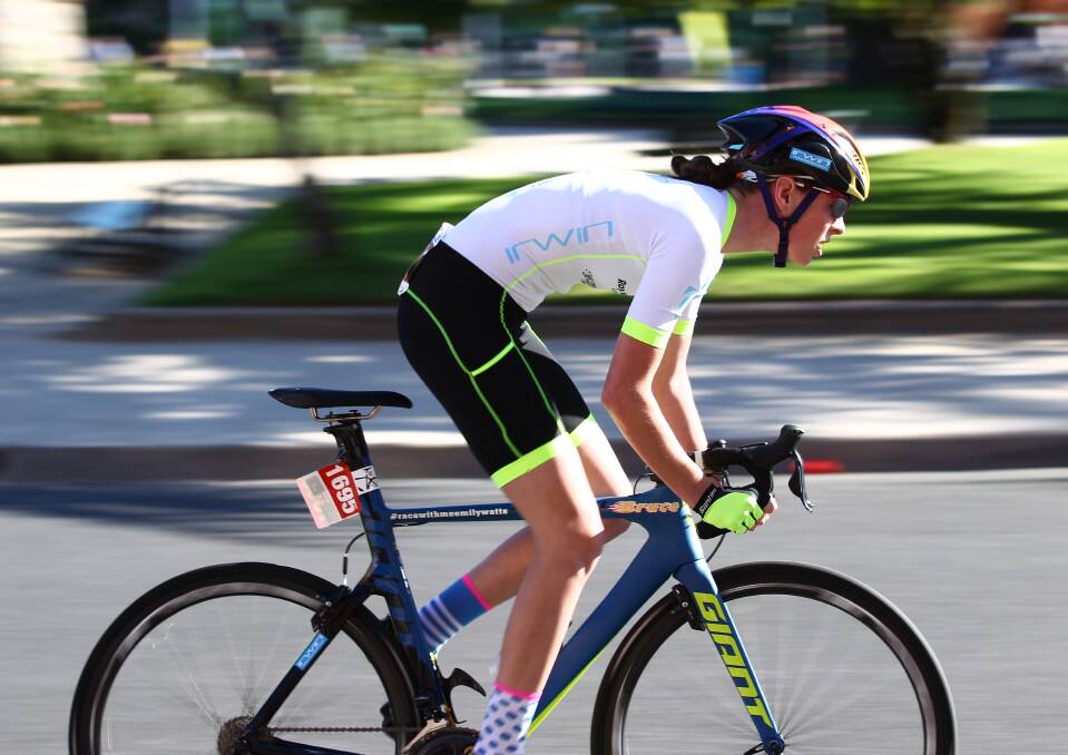 READY TO RIDE: Emily Watts will tackle the women's criterium and 110 kilometre Blayney to Bathurst long course in this weekend's Bathurst Cycling Classic. Photo: PHIL BLATCH 040117pbbike18