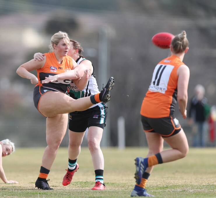 WE MEET AGAIN: Chelsea Gibbs and her fellow Giants beat the Lady Bushrangers in round one, a result they hope to emulate on Saturday. Photo: PHIL BLATCH