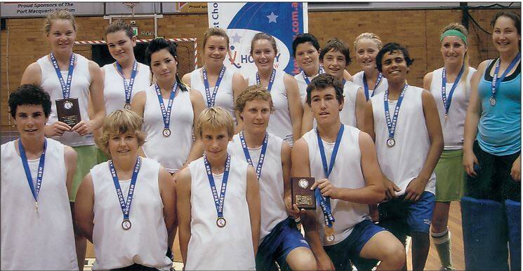 FLASHBACK: In 2006 when Bathurst's under 15 boys and girls won indoor hockey gold at state there was a local indoor competition.