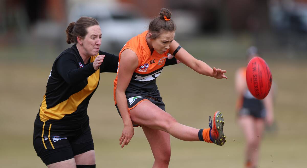READY TO SINK THE BOOT IN: Tamara Thompson will be kept busy in the centre on Saturday as she tries to help the Bathurst Giants to victory over Dubbo. Photo: PHIL BLATCH