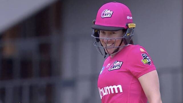 FINISH ON A HIGH: Lisa Griffith his five off three deliveries to help the Sydney Sixers end their season with a win.