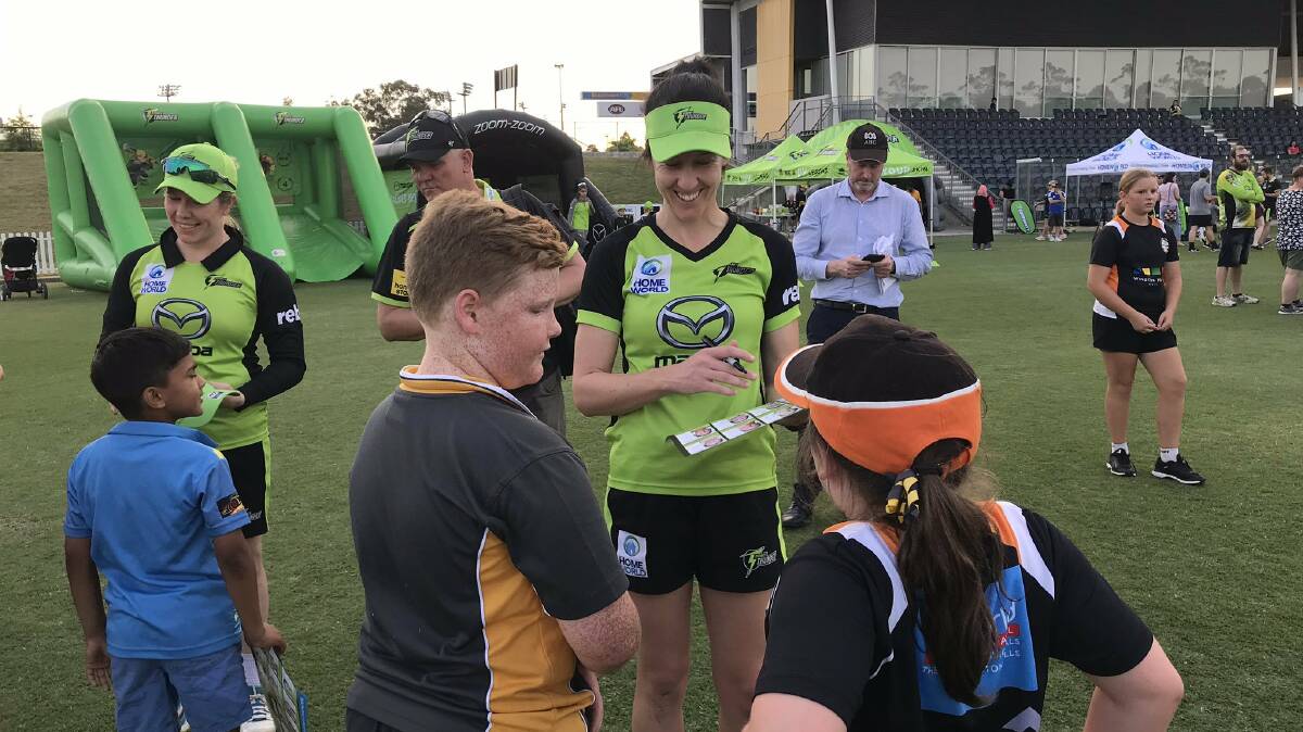 GIVING BACK: Bathurst talent and Sydney Thunder player Lisa Griffith is well known for spending time with fans.