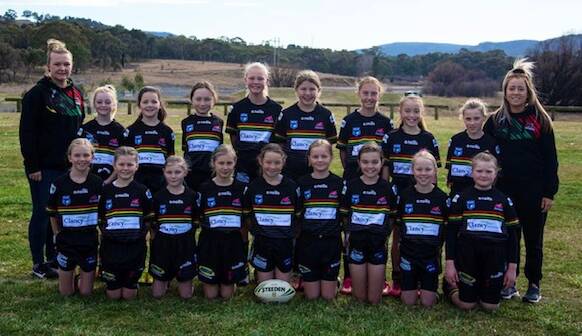 BUSY COACH: The under 11s were one of three Bathurst Panthers league tag sides that Jess Hotham (back, far right) coached in season 2021. Photo: CONTRIBUED