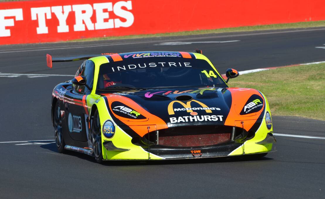 The Production Sports series held two one-hour races at Mount Panorama