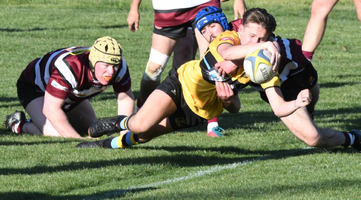 CSU suffered a 27-5 defeat at the hands of Parkes on Saturday. Photos: CHRIS SEABROOK