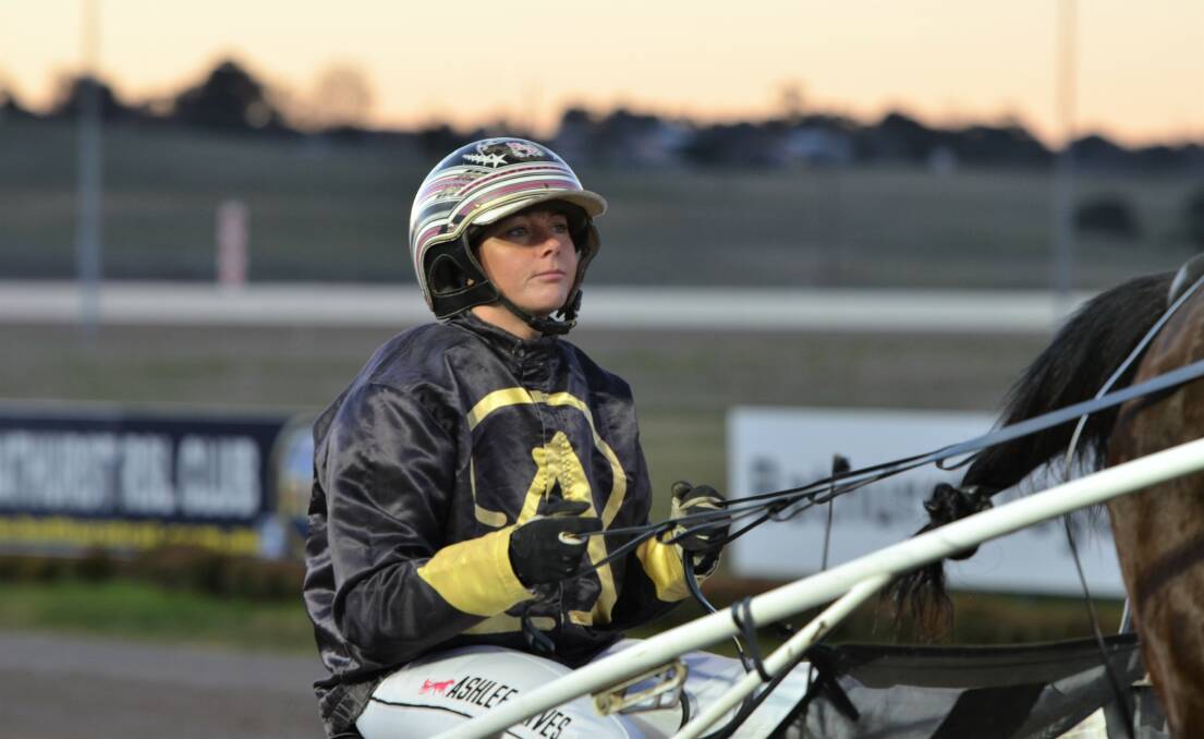 FOXY WINNER: Bathurst trainer-driver Ashlee Grives steered Glamour Fox to the second win over her career on Wednesday night. Photos: ANYA WHITELAW