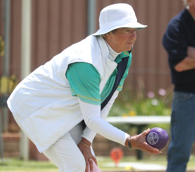 EYE ON THE JACK: Mel Parker contemplates the shot she is about to play in the mixed pairs final. Photo: PHIL BLATCH