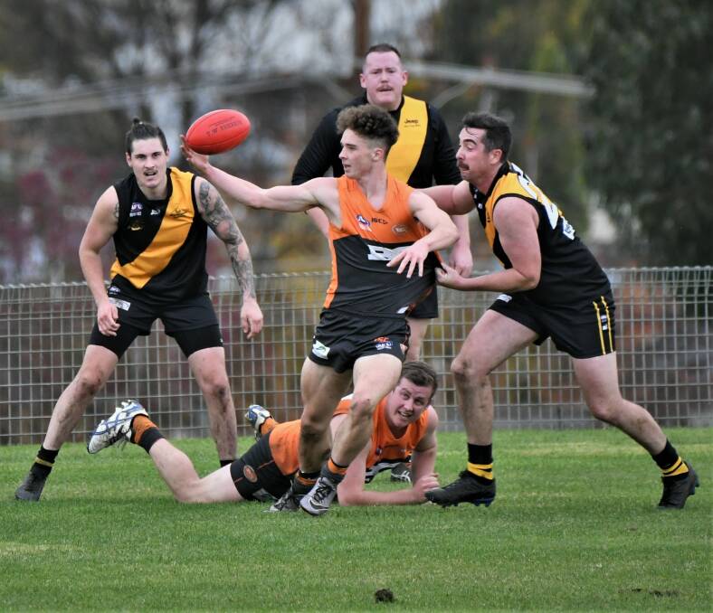 ON THE BOARD: The Bathurst Giants tier one one beat Orange Tigers by five points to notch up their first win of 2022. Photos: CHRIS SEABROOK