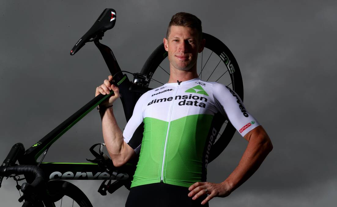 INJURED: Mark Renshaw was hit by a car while training in Bathurst on Saturday, leaving him with a fracture of his left pelvis. Photo: PHIL BLATCH