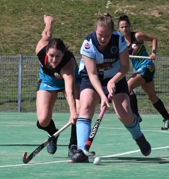 STARTING OUT: Souths went down 2-1 to newcomers Orange United in their women's Premier League Hockey season opener. Photos: JUDE KEOGH