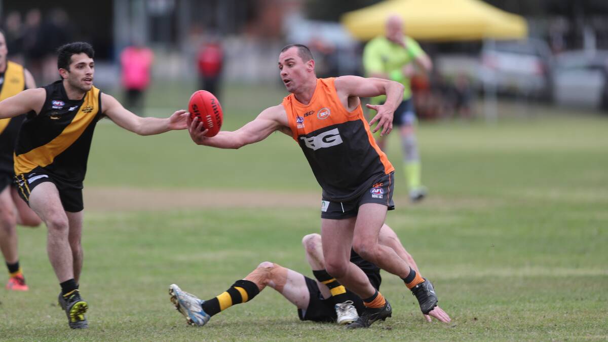 BACK ON WINNERS' LIST: The Bathurst Giants were too good for the Orange Tigers on Saturday, posting a 117-60 win. Photos: PHIL BLATCH