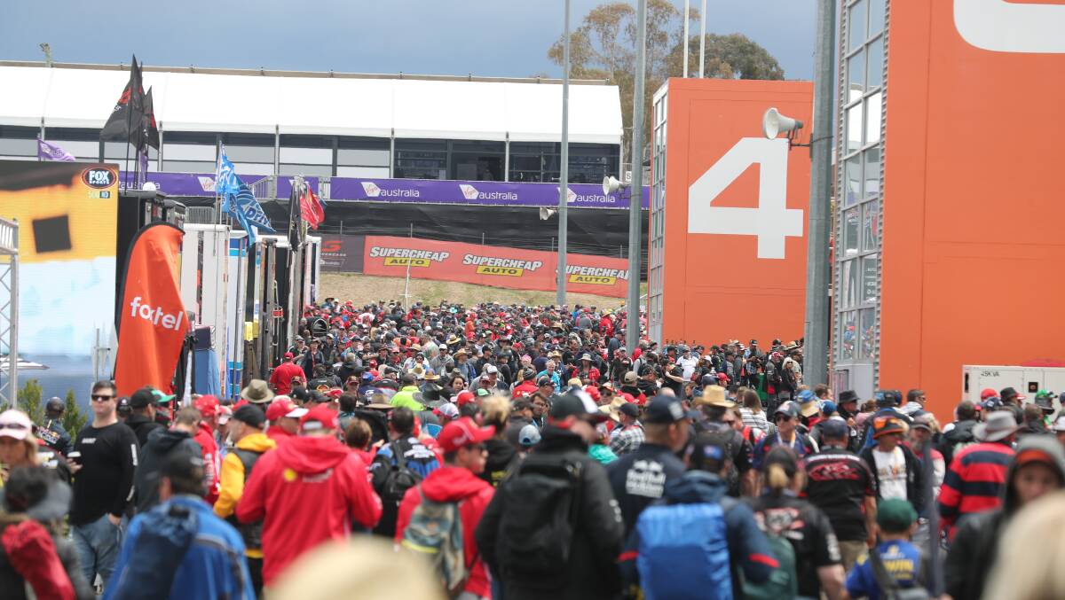 FAN FAVOURITE: The Bathurst 1000 always attracts bumper crowds and it is hoped the same will be the case in 2020. Photo: PHIL BLATCH