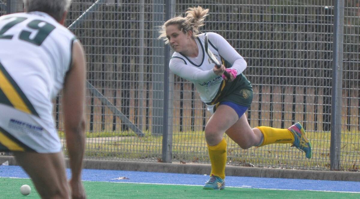 All the action from the women's Premier League Hockey clash at Orange