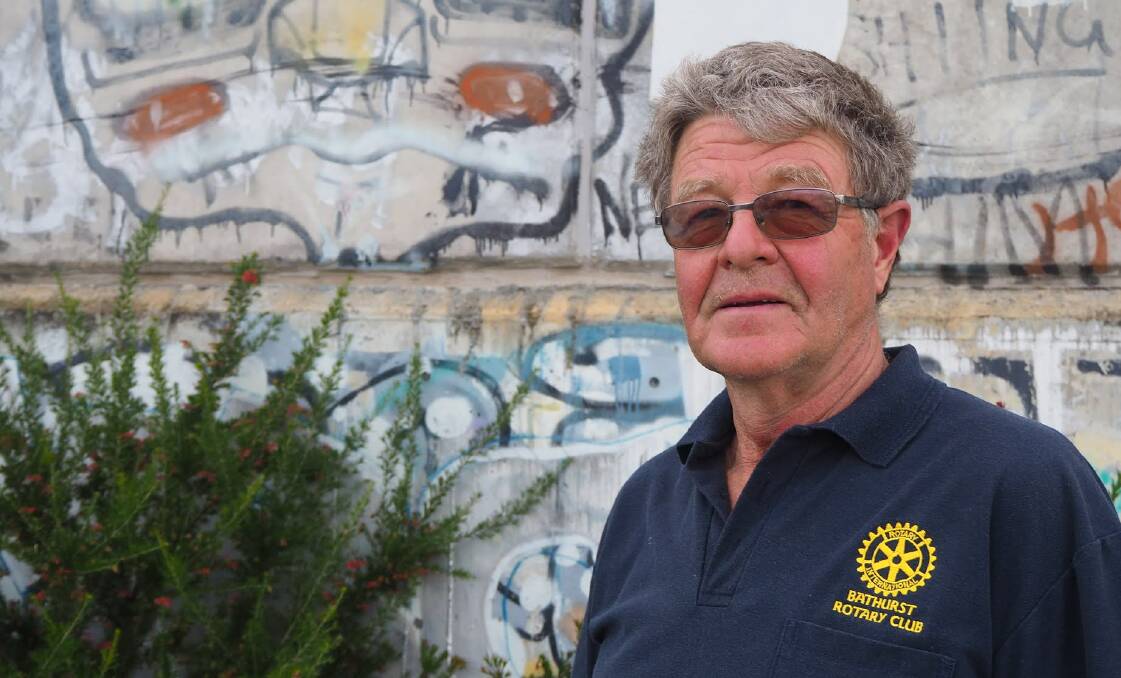 COME CLEAN: Bathurst's Graffiti Removal Day co-ordinator Chris Bennett is urging people to help out on Sunday. Photo: SAM BOLT