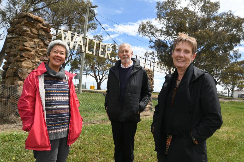 STILL FIGHTING: Friends of McPhillamy Park committee members Juanita Kwok, Dr Donald Alexander and Jan Page on Mount Panorama on Wednesday, Photo: CHRIS SEABROOK 102820cmcphilmy1