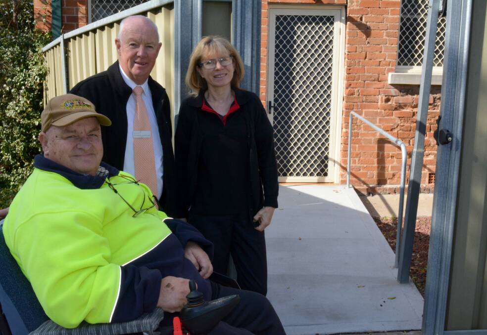 WORKING TOGETHER: Bathurst Regional Access Committee chairman Bob Triming with mayor Graeme Hanger and Bathurst Seymour Centre manager Terisa Ashworth.