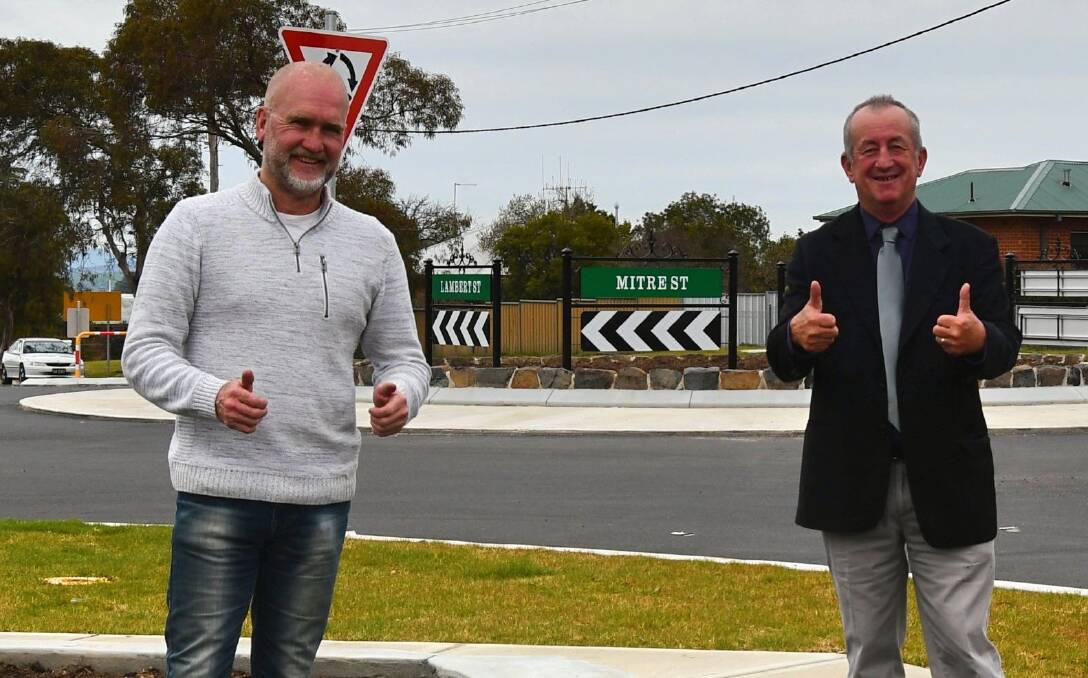 THUMBS UP: Ian North (left) has been returned as Bathurst's deputy mayor for another year. He is pictured with mayor Bobby Bourke at the recent opening of a new roundabout at West Bathurst.