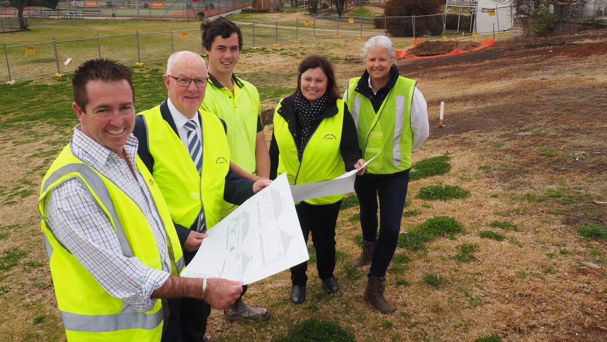 BIG PLANS: Bathurst MP Paul Toole, mayor Graeme Hanger, Nick Press from Nick Harvey Constructions, centre manager Fran Mitton and Rhonwen Hazell from the Carillon City Tennis Club.