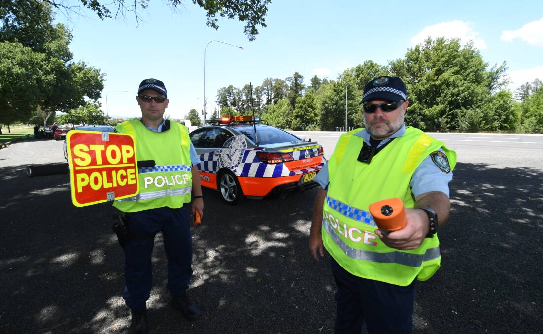 DOUBLE DEMERITS: Highway patrol officers, Senior Constables Daniel Hoyle and Daniel Cooper, from Chifley Police District. Photo: CHRIS SEABROOK 122618cdubled3