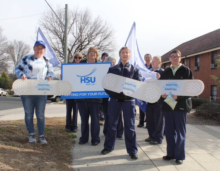 FIX THE PROBLEM: Staff at Bathurst Base Hospital were part of state wide industrial action on Thursday morning. 