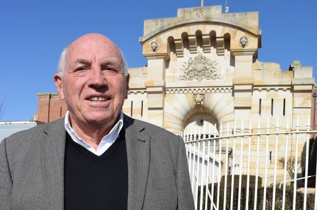 REMAND SCANDAL: Bill Walsh, barrister, standing in front of the Bathurst Jail, last month. Mr Walsh was a panelist of experts at the Nagle Event. 