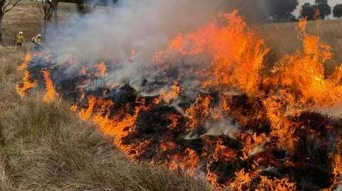 RFS crews are at the scene of a grass fire on the Mid Western Highway. File picture