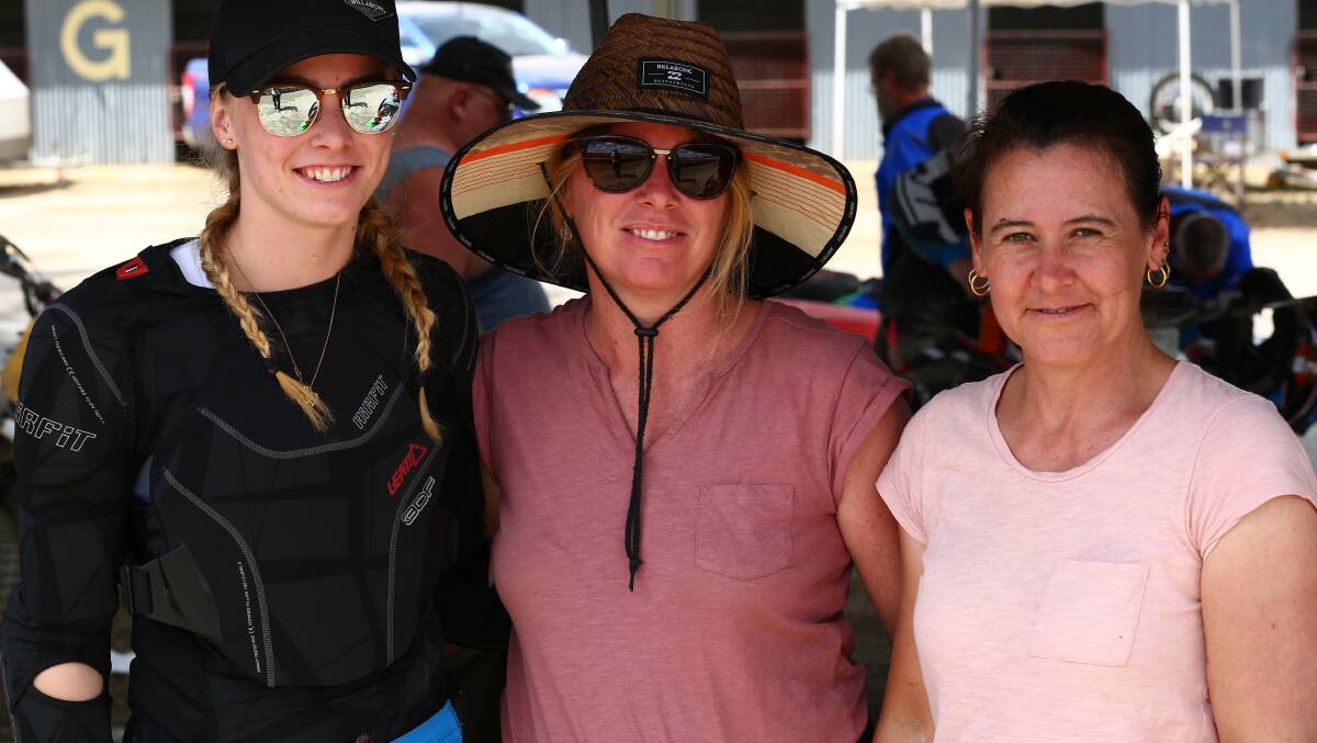 LONG TACK: Abbey and Tina Fister and Jane Passfield were at the Long Track Masters event, Bathurst Showground, on Saturday.