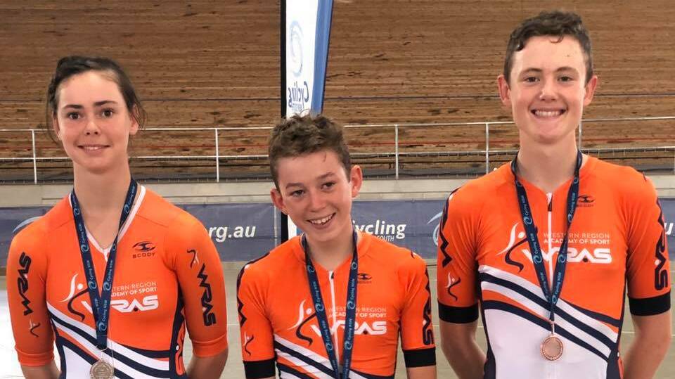 SHOWING HOW IT'S DONE: Bathurst's Ebony Robinson was fifth in the criterium, Cadel Lovett was third overall and Luke Tuckwell was second overall in the weekend's Hunter Junior Tour. Photo: CONTRIBUTED
