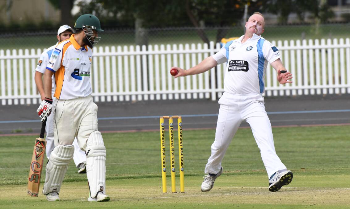 UNSTOPPABLE: Dave Henderson continued his excellent run of form with figures of 3-7 off eight overs. Photo: CHRIS SEABROOK