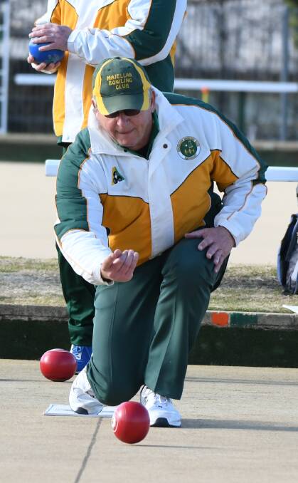 ACCURATE ROLL: Noey Witney in the Majellan Bowling Club's men's A grade semi final. Photo:CHRIS SEABROOK 070420cbowls3a