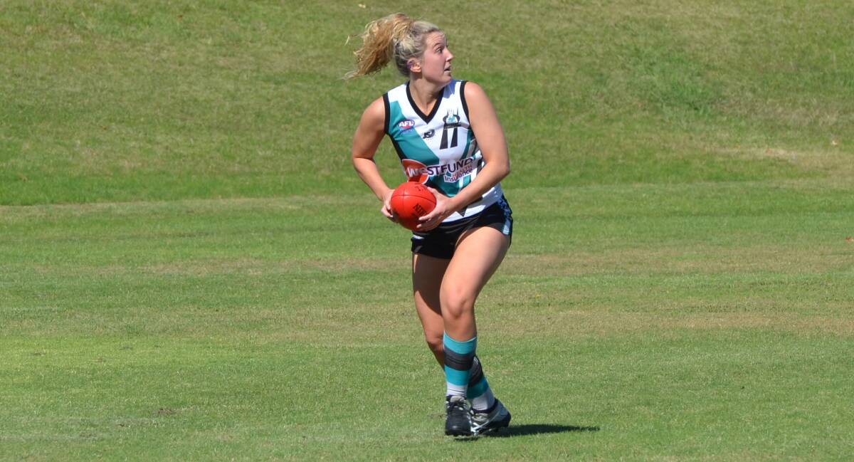 HIGH COST WIN: Donalee Delahunty was part of a big injury list for the Bathurst Bushrangers.