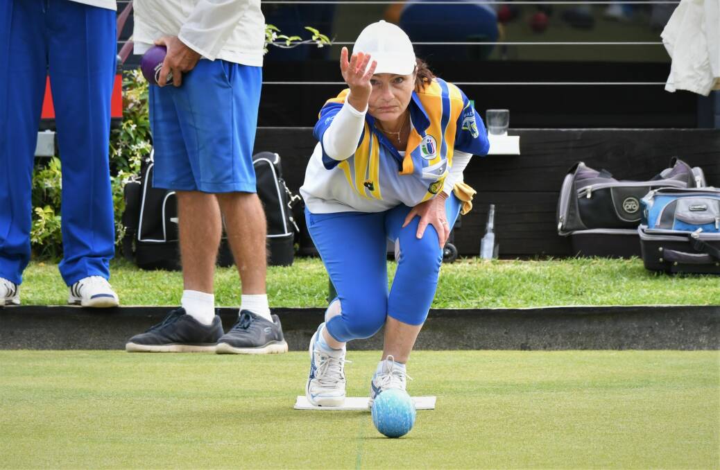 LOTS ON THE LINE: Susie Simmons taking part in the Bathurst City Bowling Club's triples championship semi-finals on Saturday. Photo: CHRIS SEABROOK 112721cbowls4