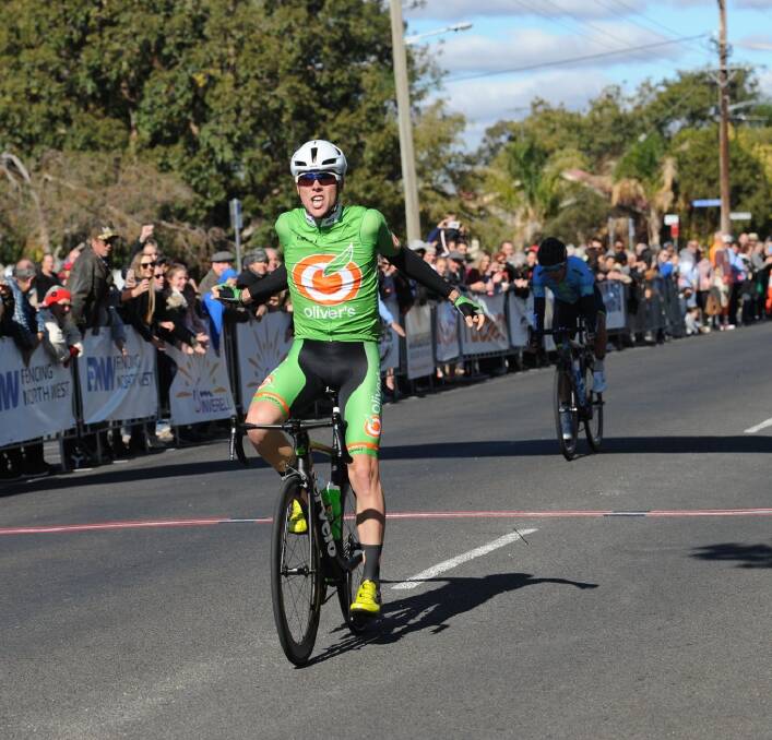 Bathurst Cycling Club rider and Cowra native Will Hodges takes out the 2019 Grafton to Inverell. This season of racing hasn't been able to go ahead. Photo: NATIONAL ROAD SERIES