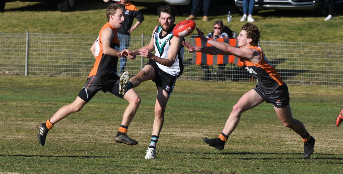 MORE OF THAT: Bathurst Bushrangers co-coach Tim Hunter in action during his side's previous clash with the Bathurst Giants. Hunter will be hoping this Saturday's grand final pans out in a similar way to that match. Photo: CHRIS SEABROOK