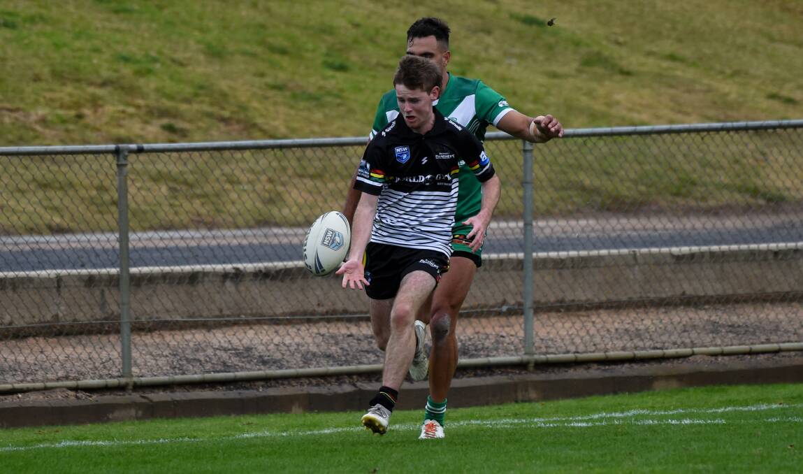 Haydn Edwards regathers his own kick during the dying stages of the game against Dubbo CYMS. Picture by James Arrow.