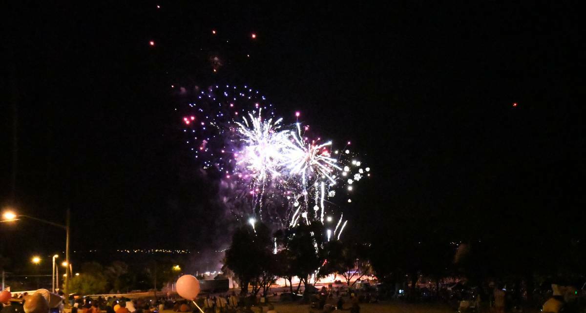 BIG BANG: The last time Bathurst had New Year's Eve fireworks was in 2018. Photo: CHRIS SEABROOK