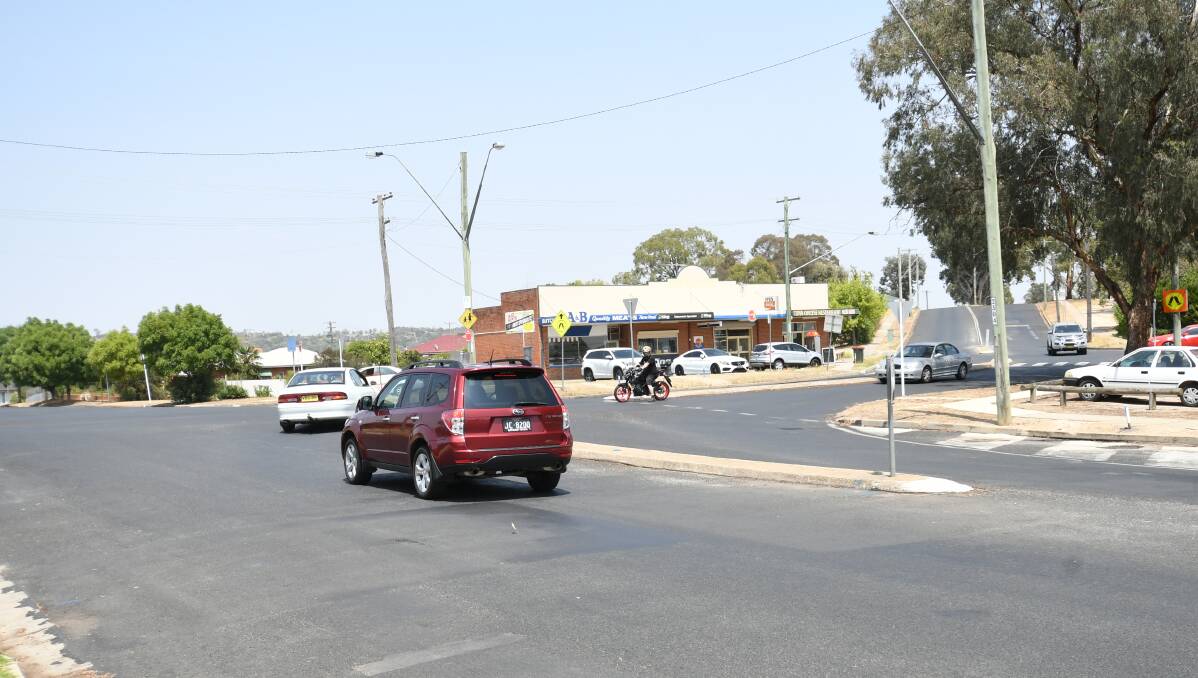 NEED FOR IMPROVEMENT: The intersection of Mitre, Suttor and Lambert streets has come under significant public scrutiny over the last three years. Photo: CHRIS SEABROOK 010820cornr1