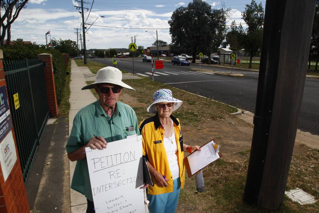 SAFETY CONCERNS: Kent and Dianne McNab started their petition on February 1, 2016 to help push Bathurst Regional Council to find a solution for the intersection of Mitre, Suttor and Lambert streets. Photo: PHIL BLATCH 013117pbcorner2