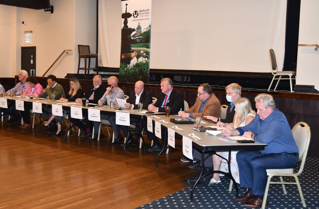 FRONTING THE PEOPLE: There were 17 candidates present at Tuesday night's forum, hosted by the Bathurst Business Chamber. Photo: RACHEL CHAMBERLAIN