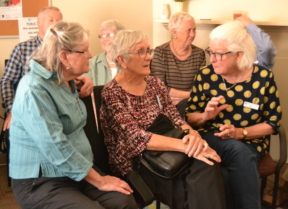 SWAPPING STORIES: St Vincent de Paul Care and Support workers from Bathurst and Dubbo shared ideas with each other on Wednesday about how to best help their clients. Photo: RACHEL CHAMBERLAIN 092717rcvinnies