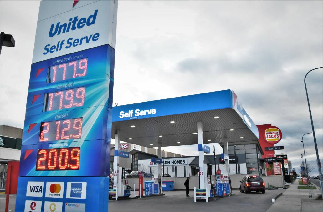 The United service station has had the best petrol prices this week. Photo: CHRIS SEABROOK