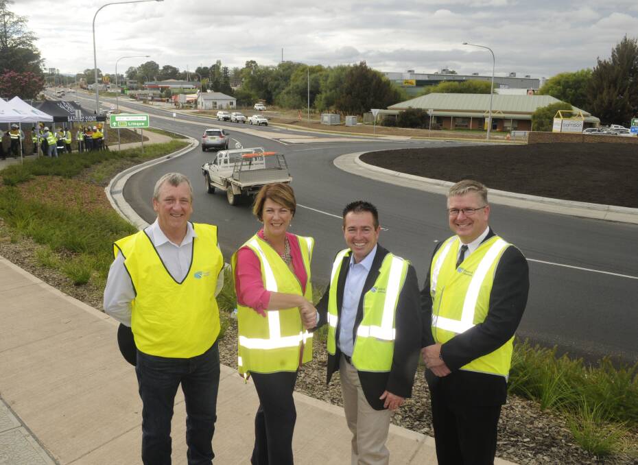 FLASHBACK: Roads and Maritime Services regional manager Phill Standen, Minister for Roads, Maritime and Freight Melinda Pavey, member for Bathurst Paul Toole and former deputy mayor Michael Coote at the official opening. 