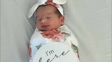 Jade and Mikkel Isaac welcomed their fifth child on April 10, a baby girl named Sofia Isaac. She is a sister for Xavier, Angelo, Rosalia and Zara. 