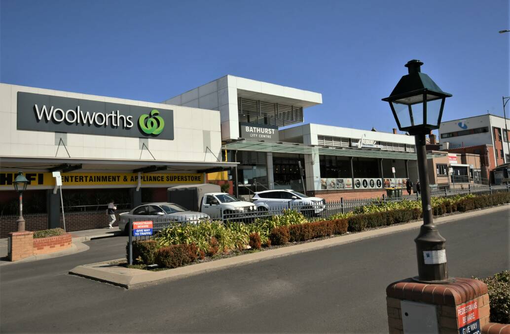 Woolworths plans to increase contactless pick-up in Bathurst