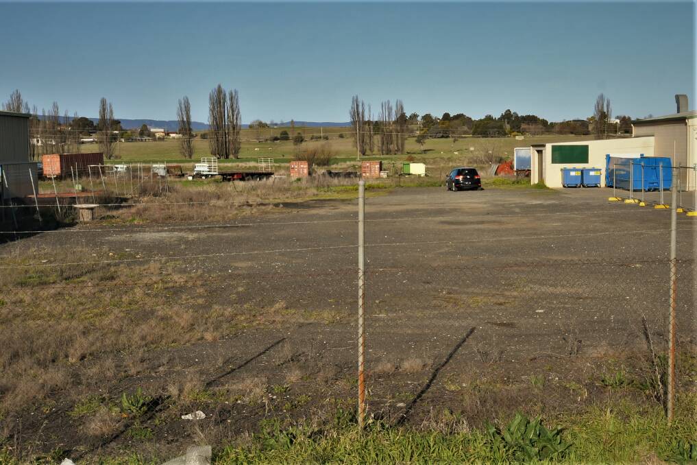 SITE: Bathurst Regional Council has received a proposal for the vacant site at 8 Kirkcaldy Street. Photo: CHRIS SEABROOK 090121csite1