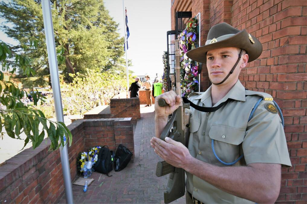 IN PHOTOS: Bathurst commemorates Anzac Day with a parade and service.
