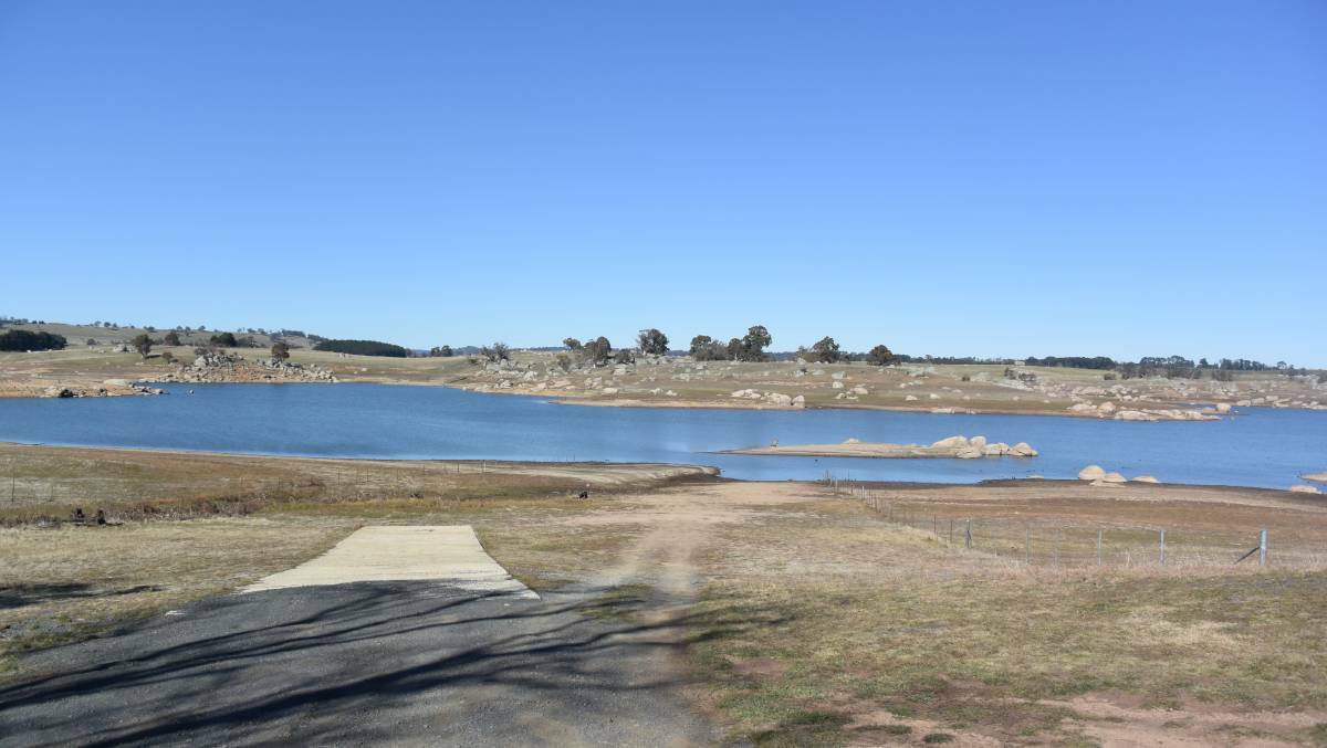 NO LUCK: Bathurst council can't rely on water from Oberon Dam. 